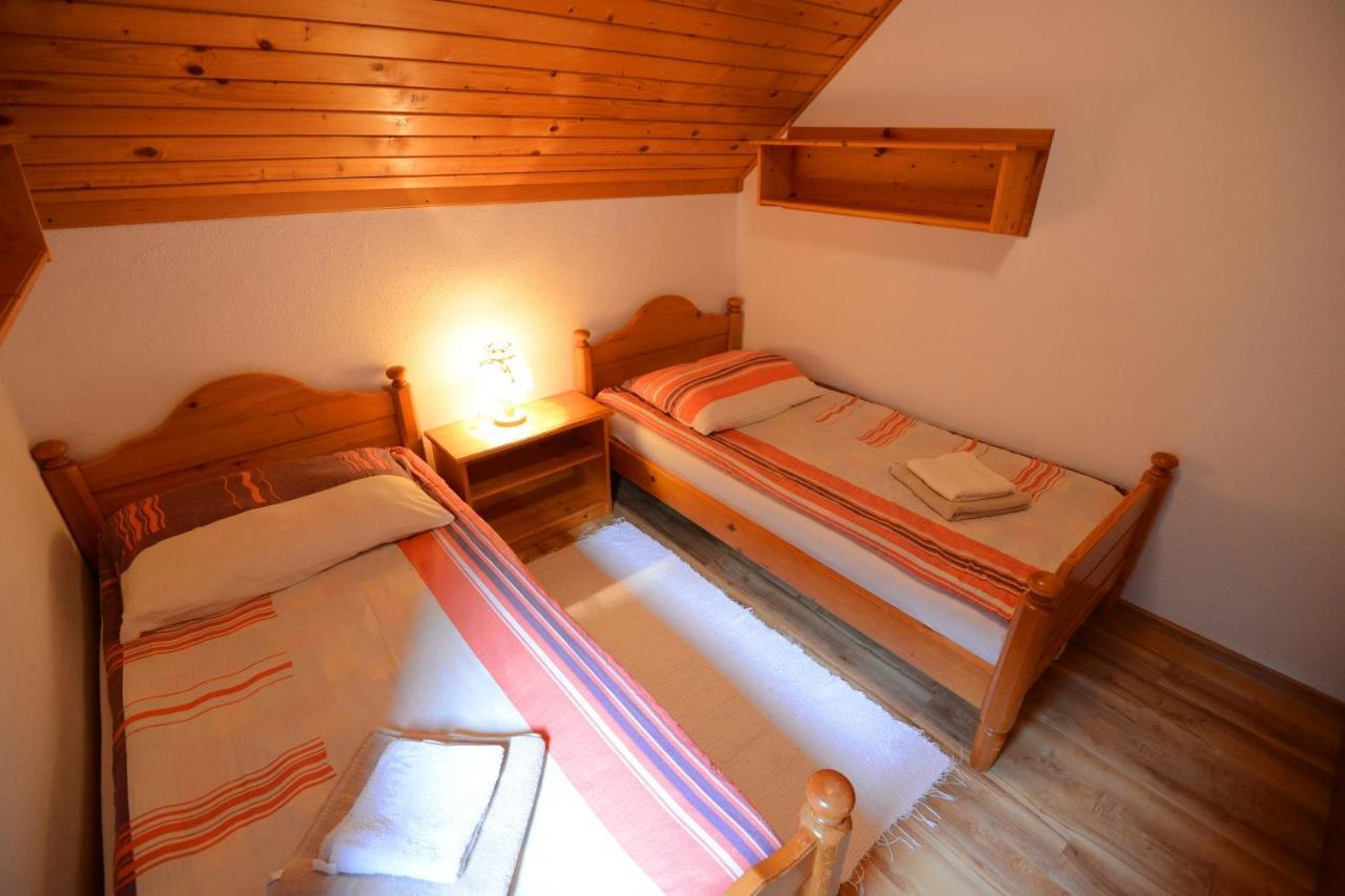 Apartmaji Zupancic Бохинь Экстерьер фото